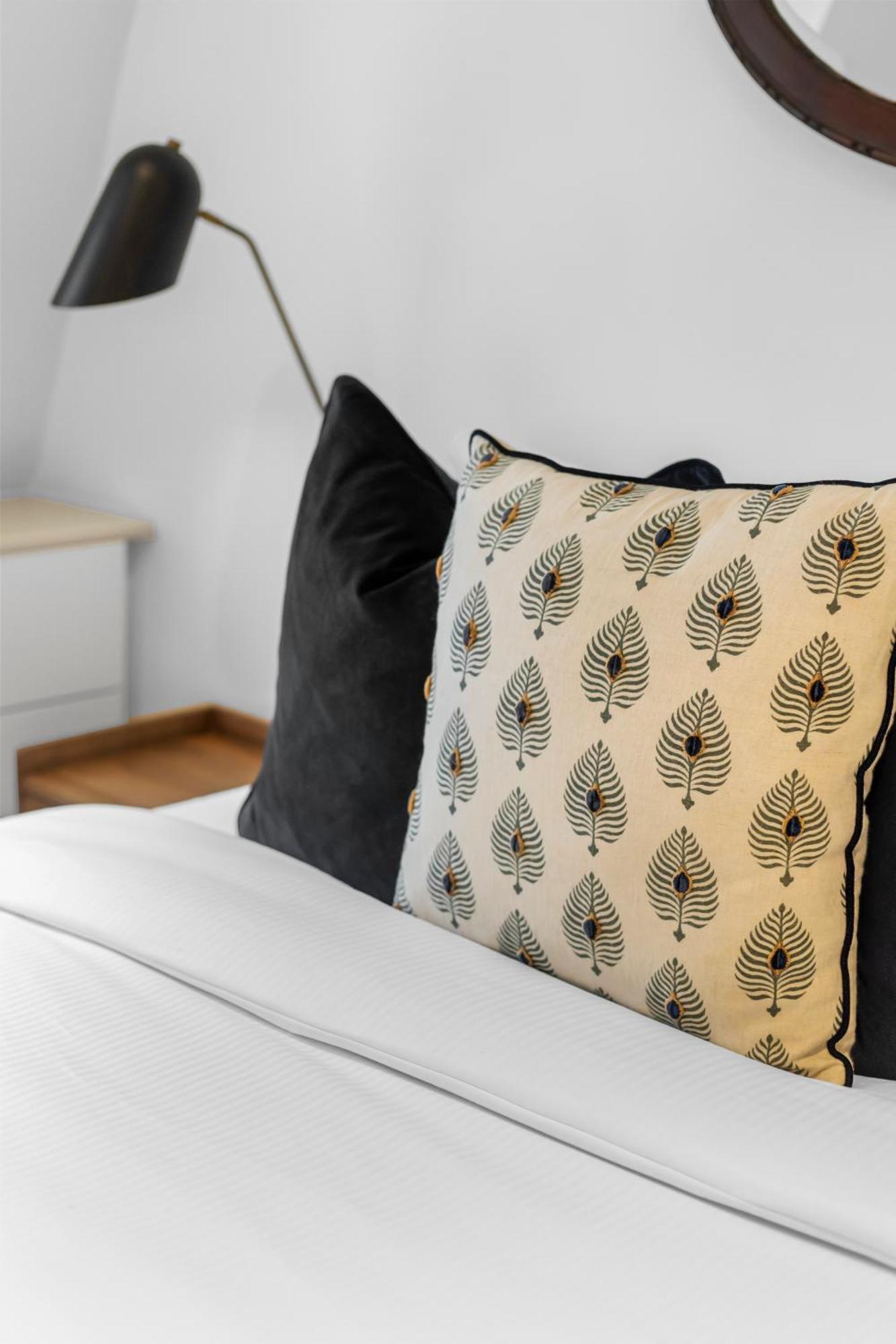 Chic 2 Bed Escape In Notting Hill Apartment *