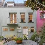 Chic 2 Bed Escape In Notting Hill